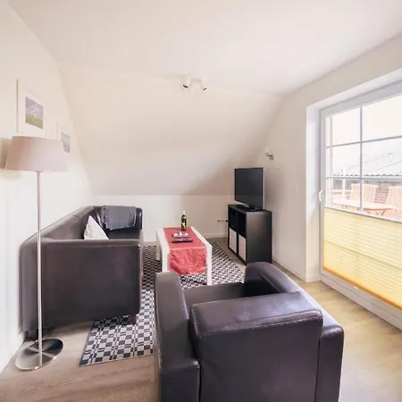 Apartment Auf Dem Lande / Nahe Spo