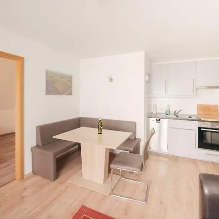 Apartment Auf Dem Lande / Nahe Spo *